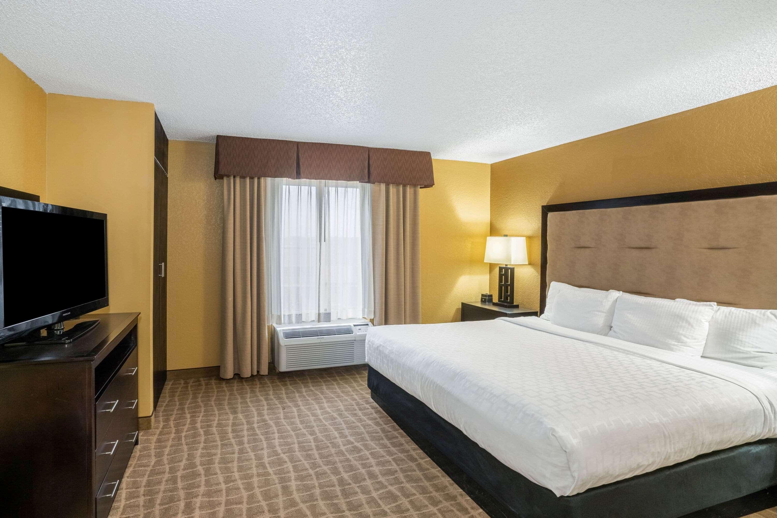 Hotel La Quinta By Wyndham Hot Springs Extérieur photo